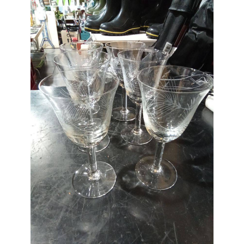 JUEGO 6 COPAS TALLADAS