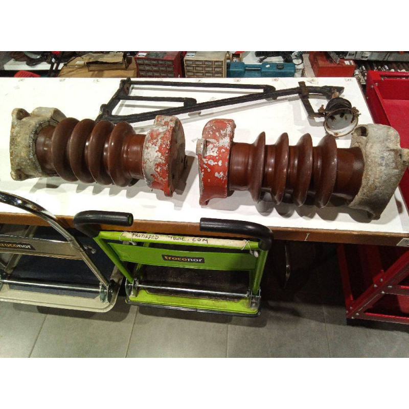 AISLANTE ELECTRICO DE PORCELANA ANTIGUO