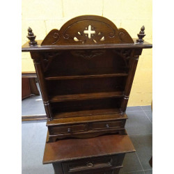 ESTANTERIA CON CAJONES