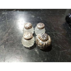 CONJ. SALEROS PIMENTEROS