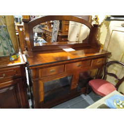 APARADOR CON ESPEJO Y VITRINA