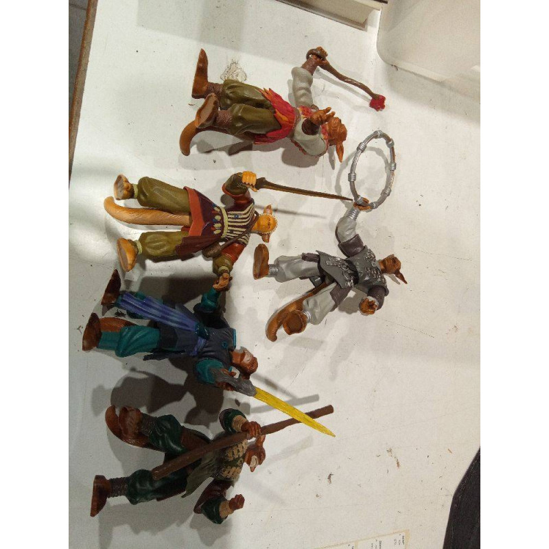 FIGURA GERREROS DE LA VIRTUD