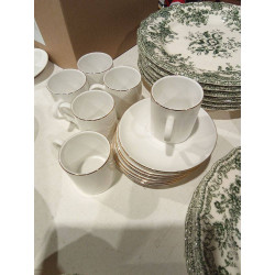 CONJUNTO 6 TAZAS Y 6 PLATOS...