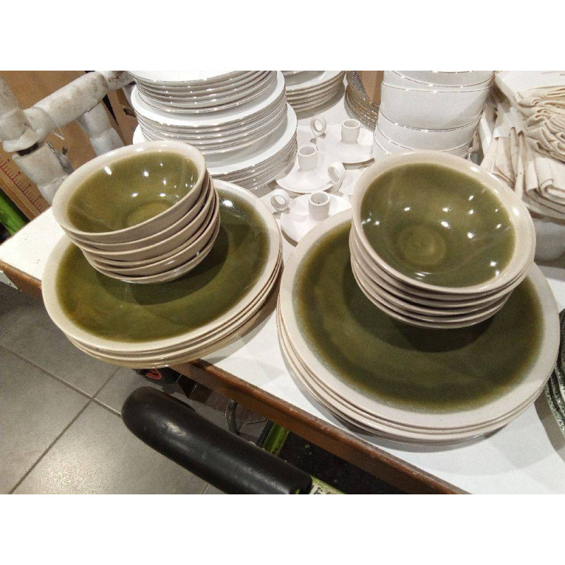 JUEGO 6 PLATOS Y 6 CUENCOS VERDES ZARA HOME