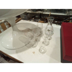 JGO DECANTADOR Y 6 COPAS 