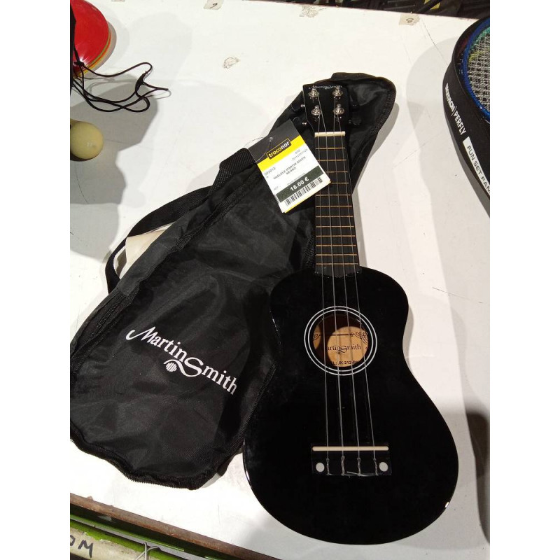 UKELELE MARTIN SMITH NEGRO