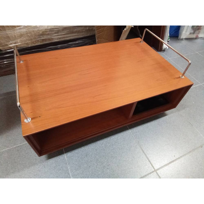 MUREBLE BAJO  TV CEREZO RUEDAS