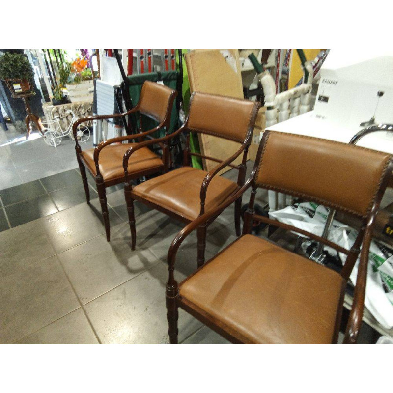 SILLA MADERA BRAZOS PIEL