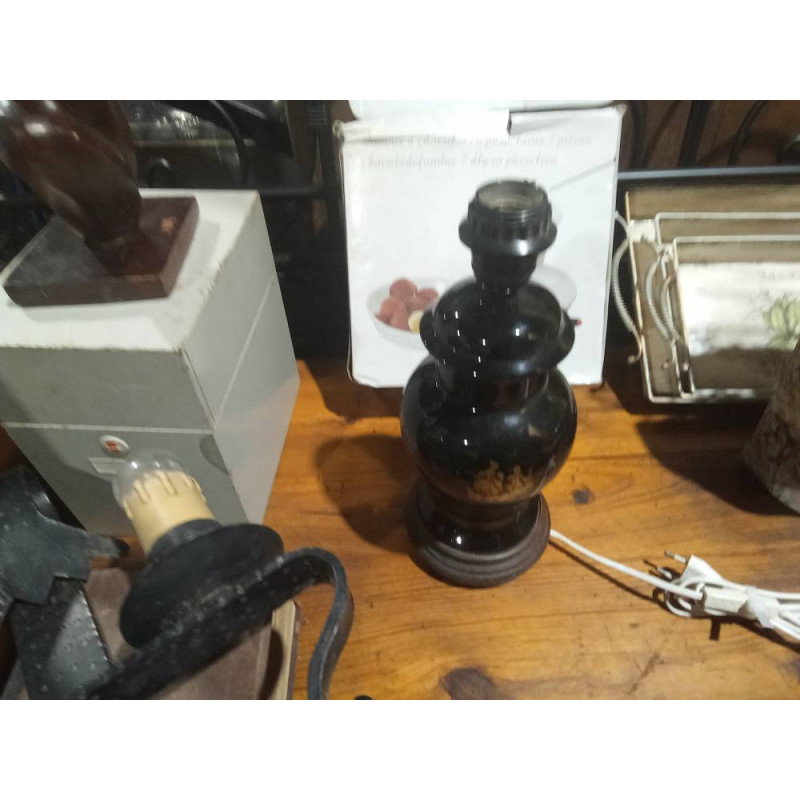 LAMPARA NEGRA