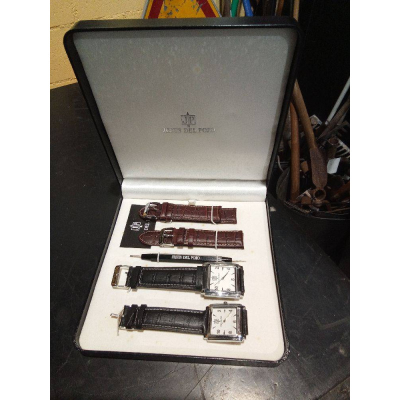 PAREJA RELOJES JESUS DEL POZO FUNCIONAN