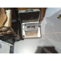 MAQUINA ESCRIBIR ANTIGUA JAPY