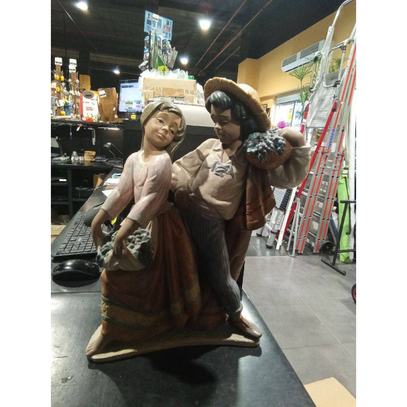 COMPOSICION NIÑOS LLADRO