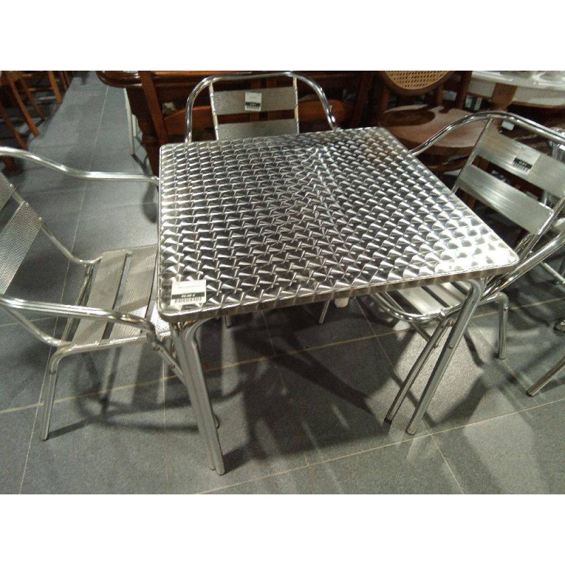 MESA CUADRADA INOX