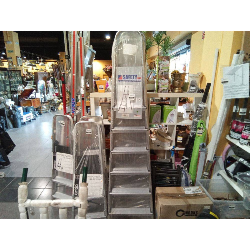 ESCALERA 7 PELDAÑOS