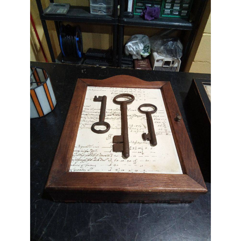 CUADRO CUELGA LLAVES