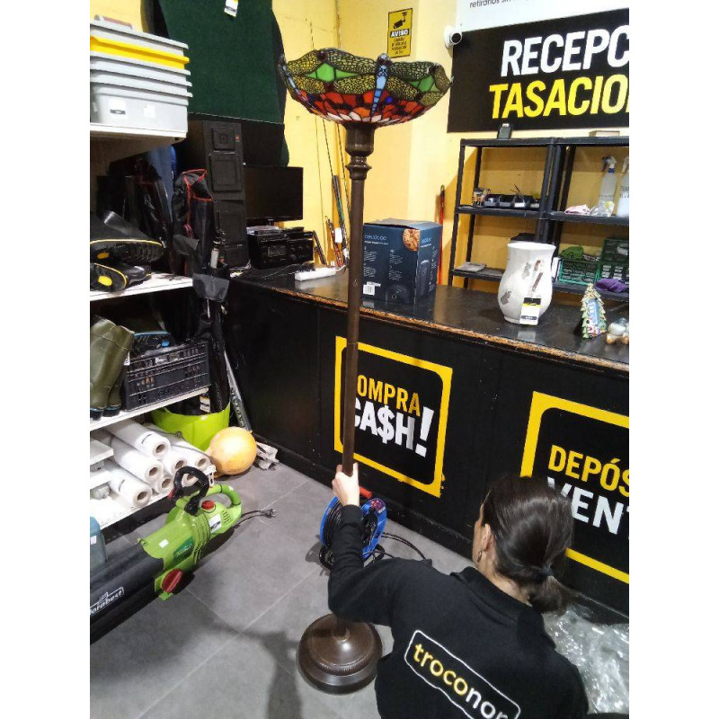 LÁMPARA PIE TIFFANY TARA PORTALAMPARAS