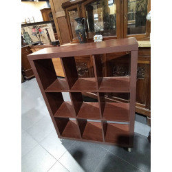 ESTANTERIA CUBOS RUEDAS