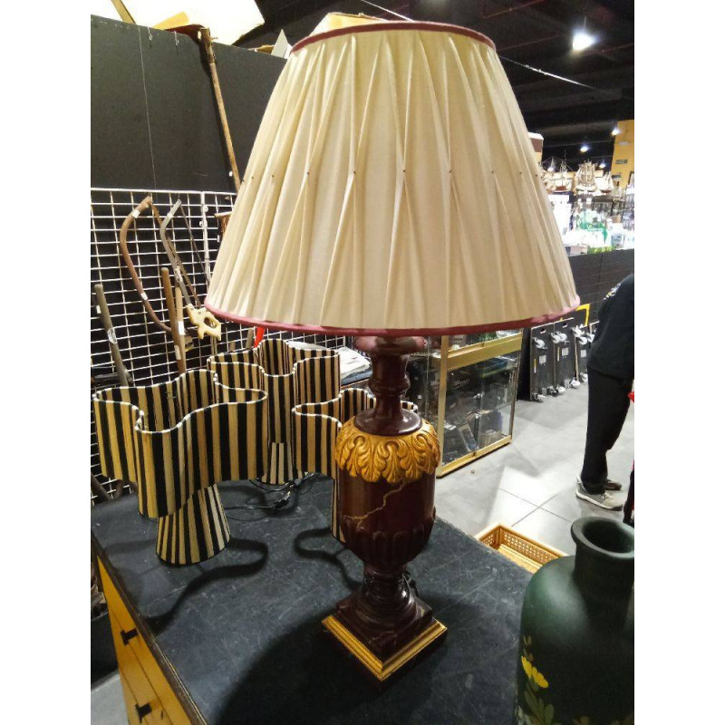 LÁMPARA SOBREMESA BURDEOS DORADO