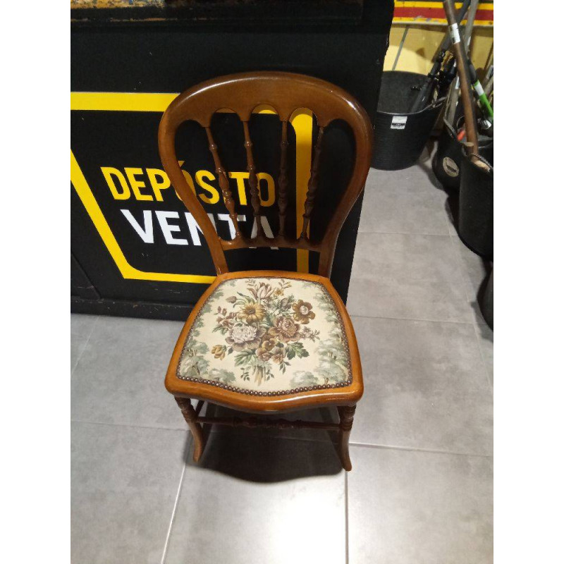 SILLA  TAPIZADO FLORES