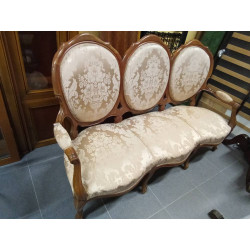 TRESILLO MADERA TAPIZADO