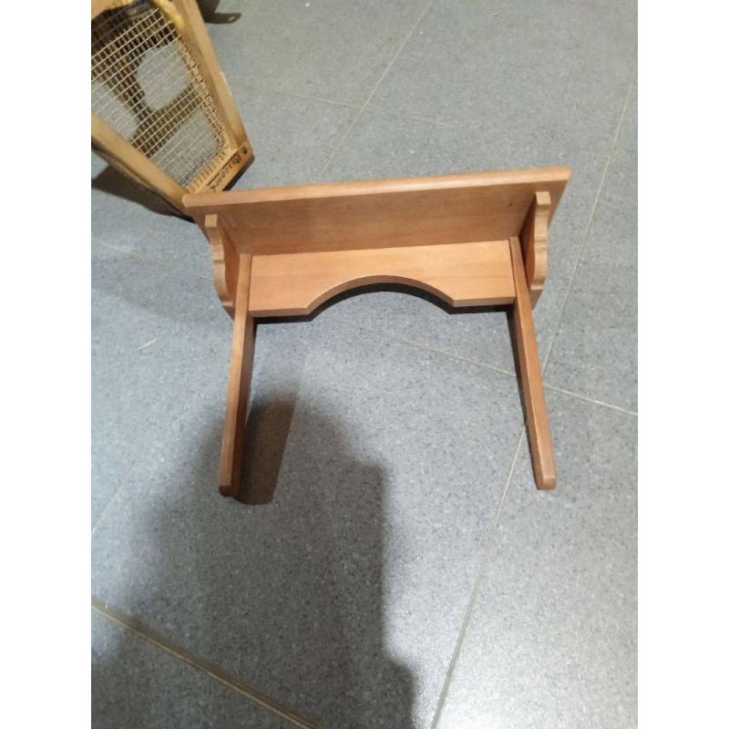 PEQUEÑO ESTANTE MADERA