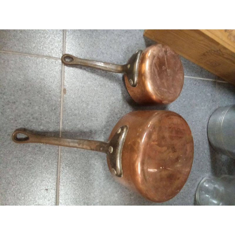 PAREJA DE CAZOS DE COBRE FRANCÉS 