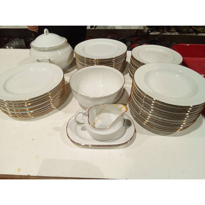 VAJILLA IRABIA BLANCA FILO DORADO