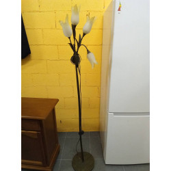 LÁMPARA DE PIE TULIPANES