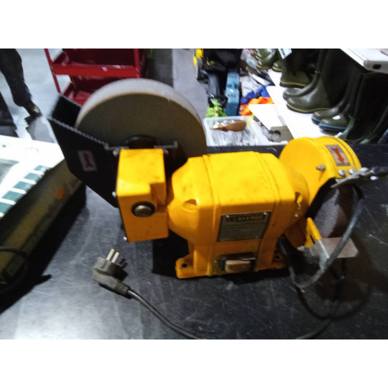 ESMERIL CON AFILADOR AYERBE