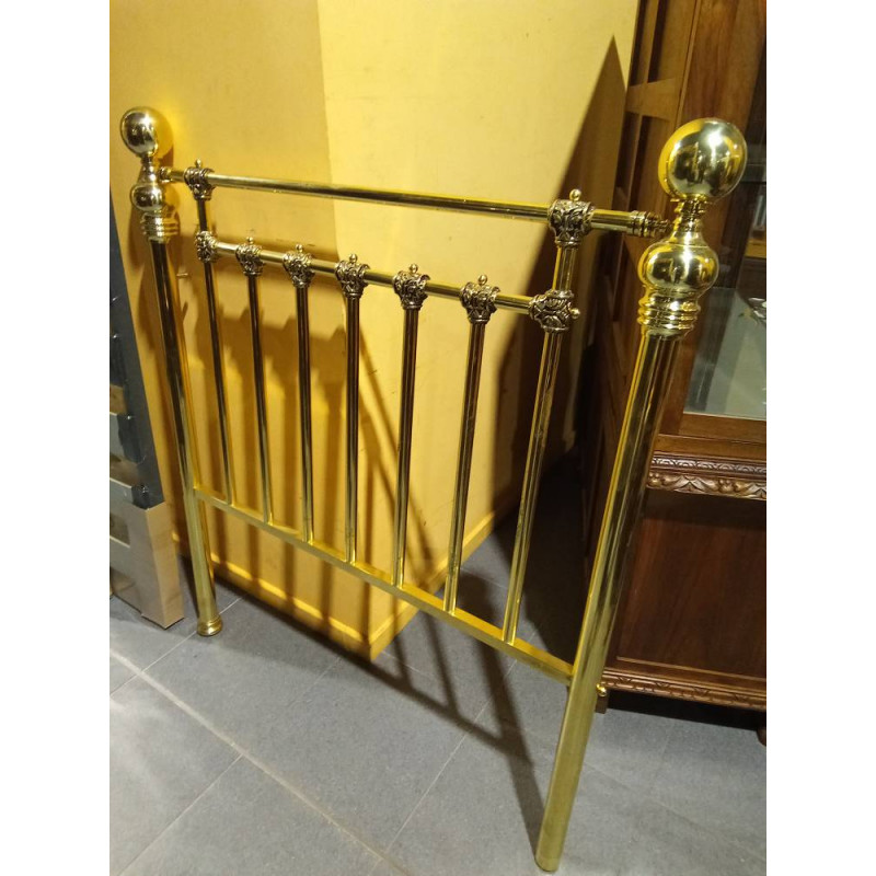 CABECERO DORADO PEÑA VARGAS 120