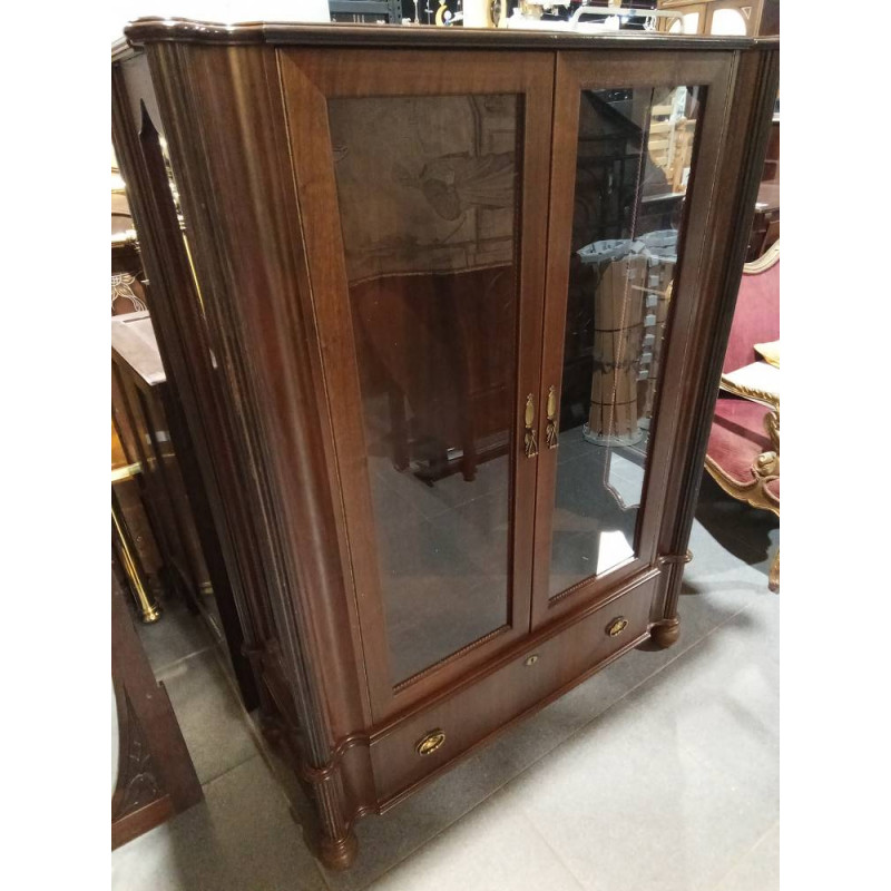 VITRINA 2P. 1 CAJ. MADERA 108X43X145