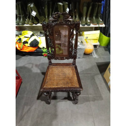 LOTE 6 SILLAS TALLADAS...