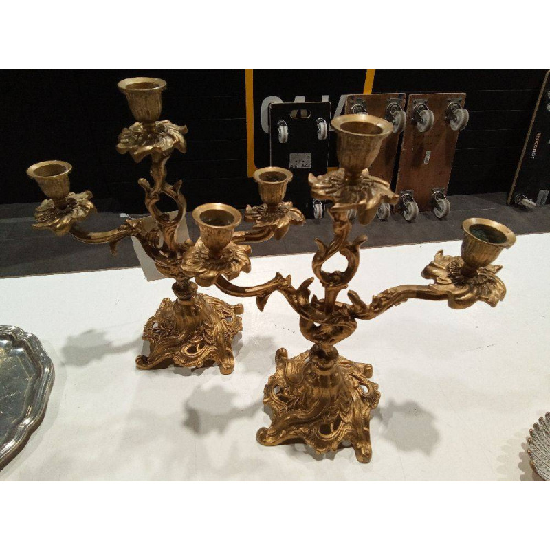 CANDELABROS DORADOS PAREJA