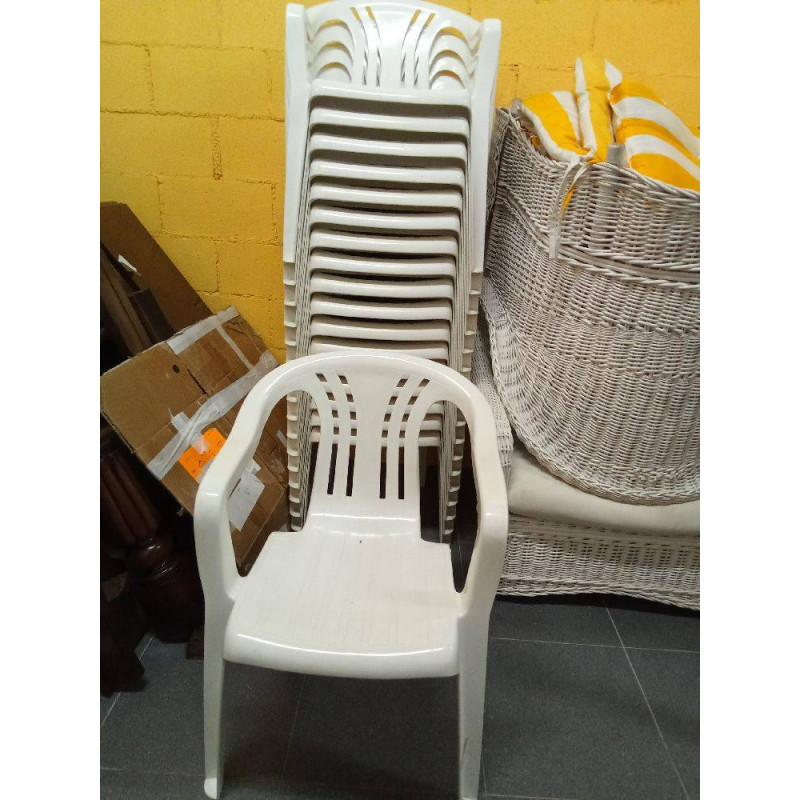 SILLA EXTERIOR APILABLE KETTLER