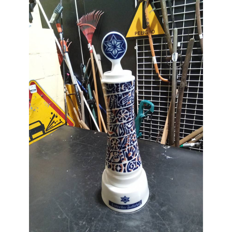 FIGURA SARGADELOS TARA