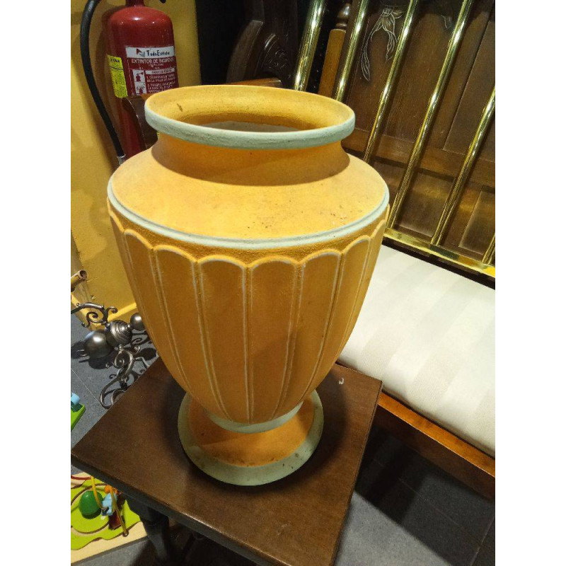 JARRÓN AMARILLO 