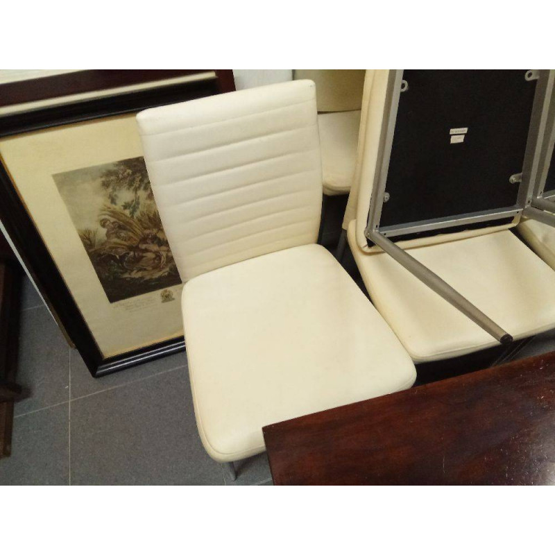 SILLA POLIPIEL BLANCA 