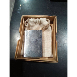 ZIPPO  VINTAGE STREET CHROME