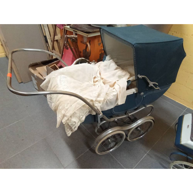COCHE BEBE INGLES AÑOS 50 +ROPA ENCAJE