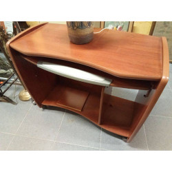 ESCRITORIO RUEDAS LAMINADO...