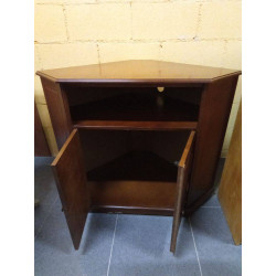 MUEBLE RINCON TV RUEDAS 