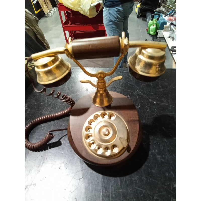 TELEFONO