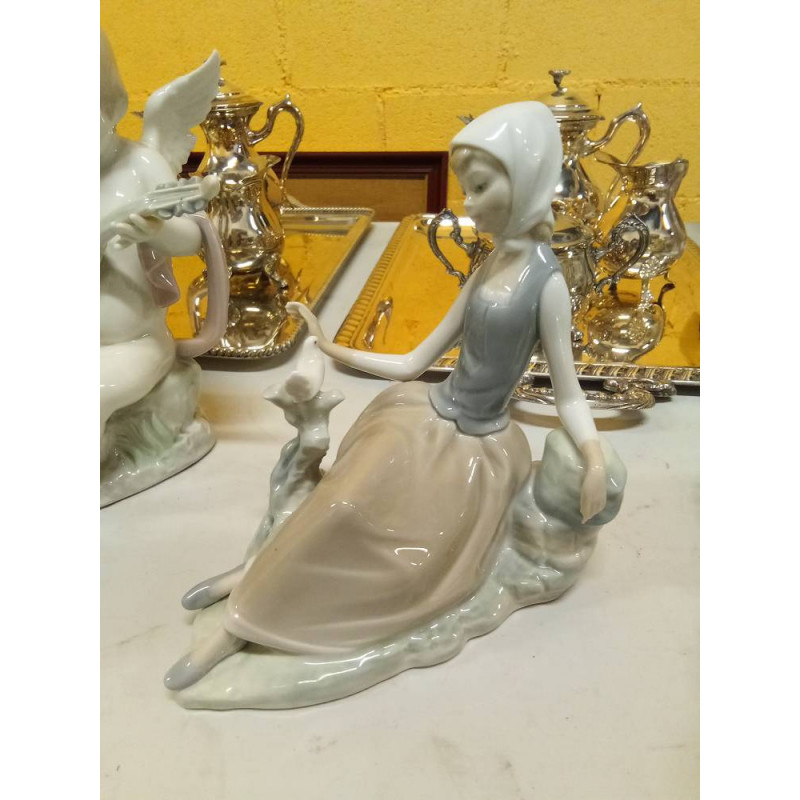 COMPOSICIÓN MUJER LLADRO 
