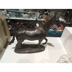 FIGURA CABALLO CON FIRMA