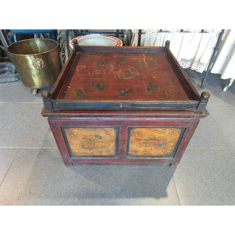 MESA CHINA ANTIGUA PINTADA A MANO