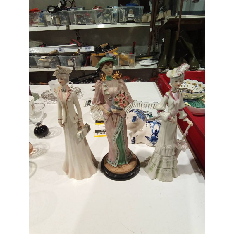 FIGURA ANTIGUA GALOS