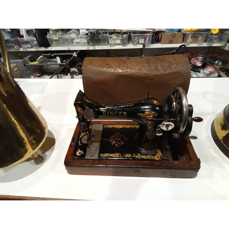 MAQUINA SINGER SOBREMESA 