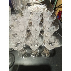 12 COPAS BOHEMIA CHUP.