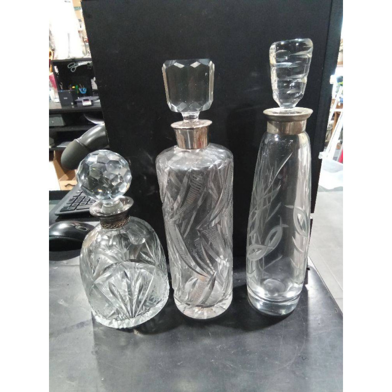LICORERA TALLADA PLATA