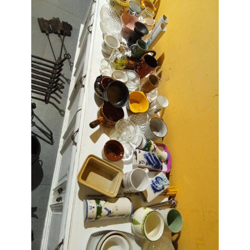 VARIOS 2,90